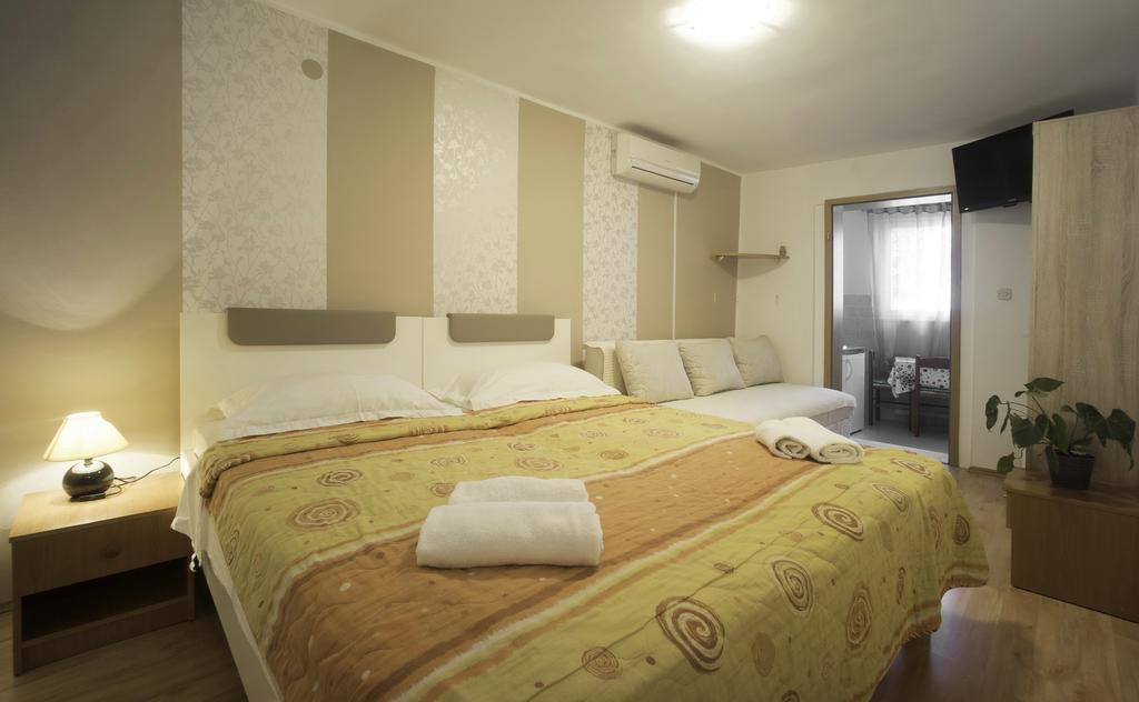 Guest Accomodation Zura Skradin Luaran gambar